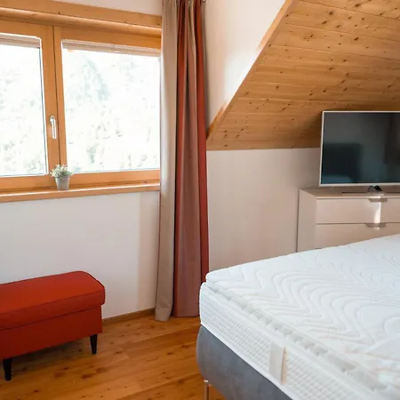 Ferienhaus Falkert *